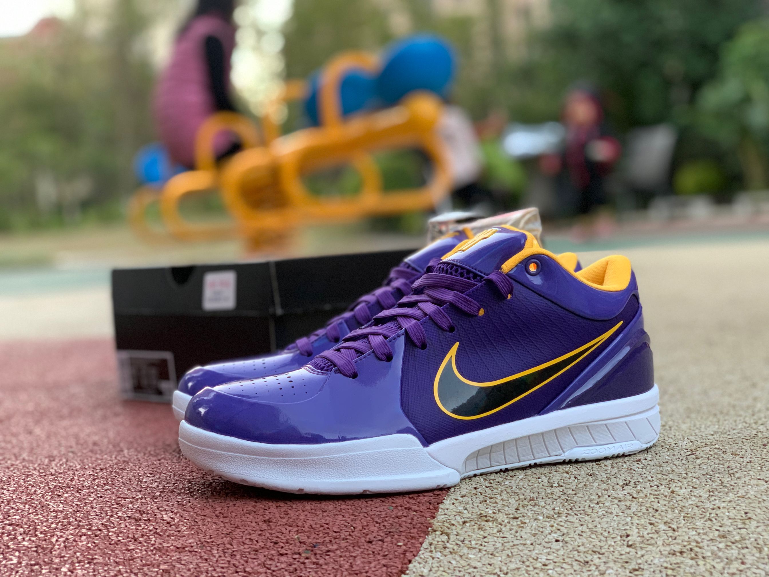 Cheap Undefeated x Nike Zoom Kobe 4 Protro “Lakers” CQ3869-500 For Sale