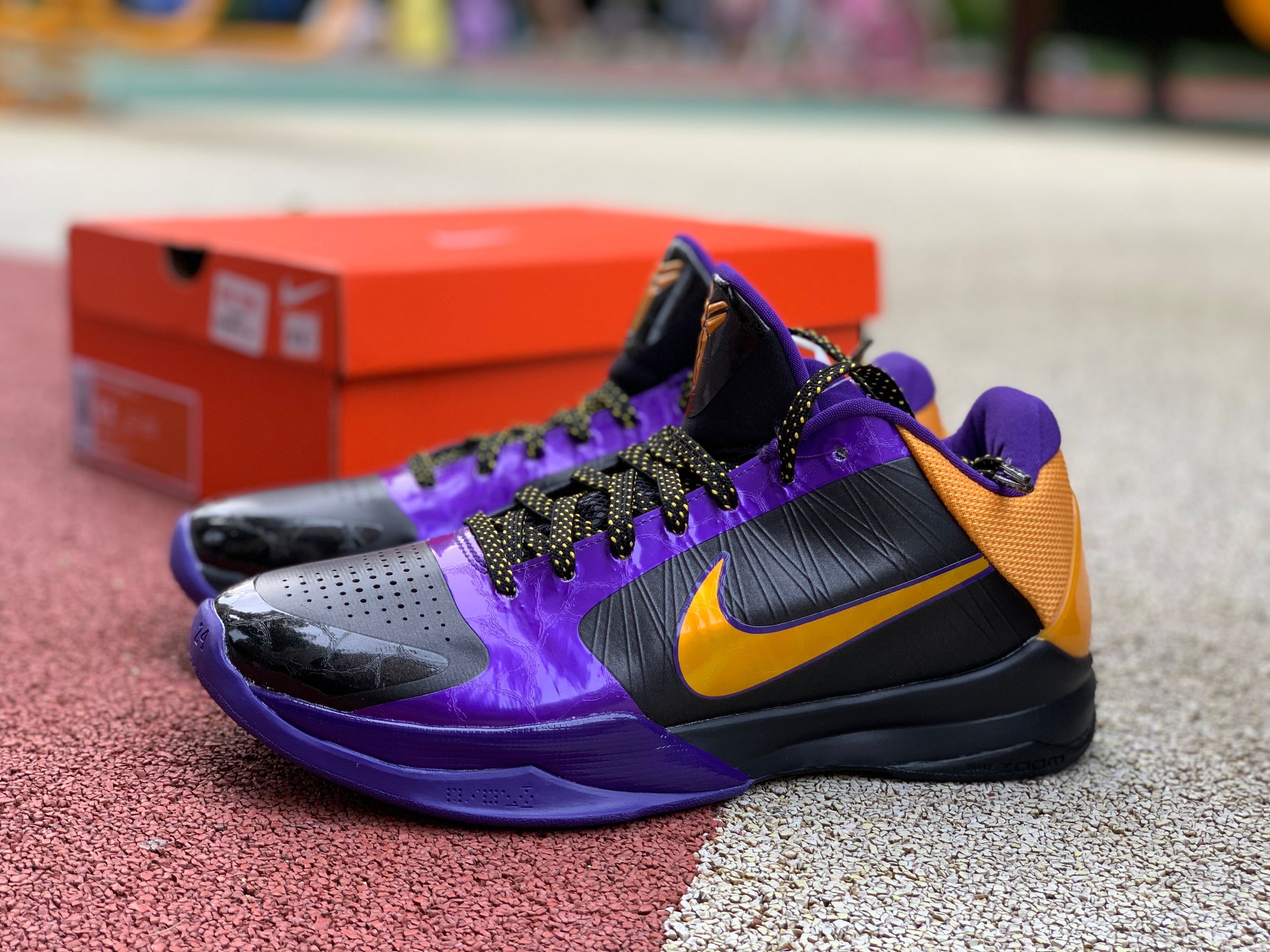 Cheap Nike Zoom Kobe 5 X “Lakers” Black/De Sol-Varsity Purple 386430-071