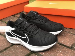 Nike Air Zoom Pegasus 38 Black White Running Shoes CW7356-002