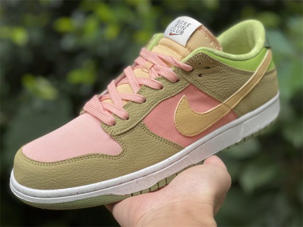2022 Nike Dunk Low Nike Sun Club UK Releases Dates DM0583-800 in hand