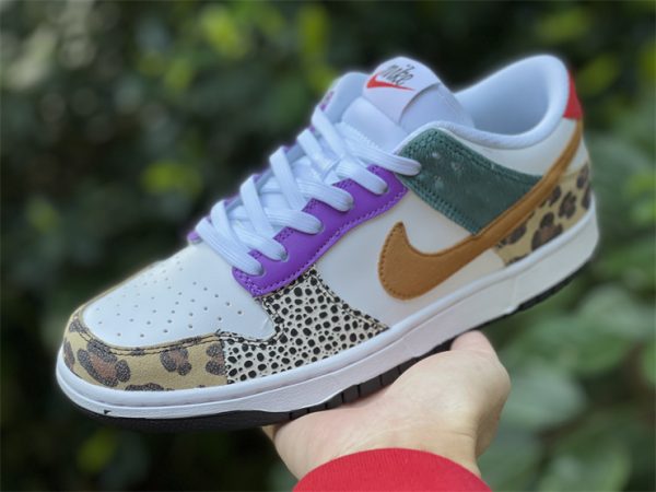 Buy Cheap Nike Dunk Low Animal UK DN3866-100 in hand